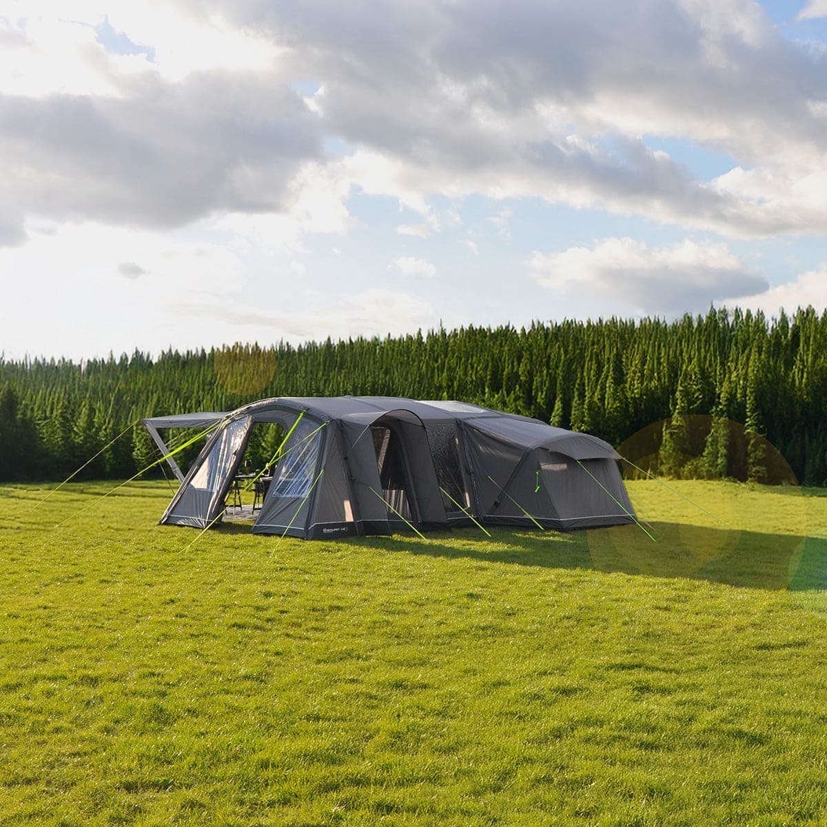 family air tent AirTek Parkhurst 4.0 Inflatable E-Bike Fully der Saison reverbsync-shipping-profile:Medium Box Color:JW22 (Clear 83%) helping reduce condensation while